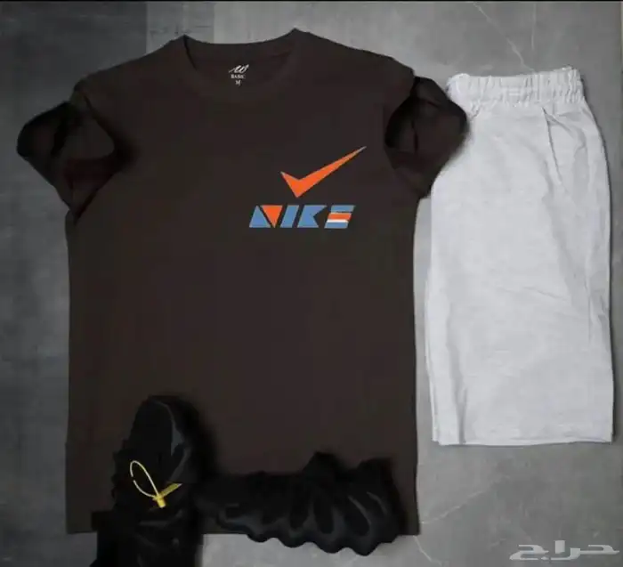 تيشيرتات وشورتات اطقم او منفصله حسب الطلب 33