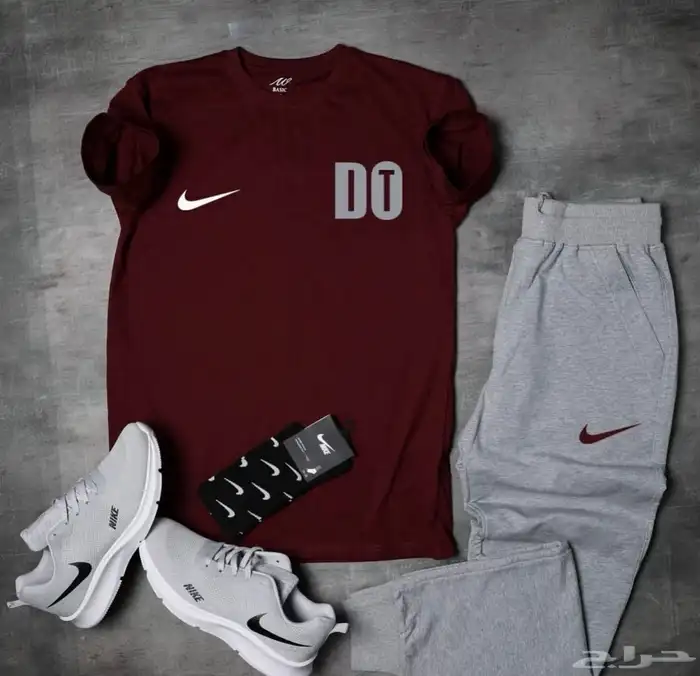 تيشيرتات وشورتات اطقم او منفصله حسب الطلب 36