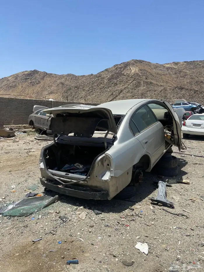 نيسان التيما 2005 7