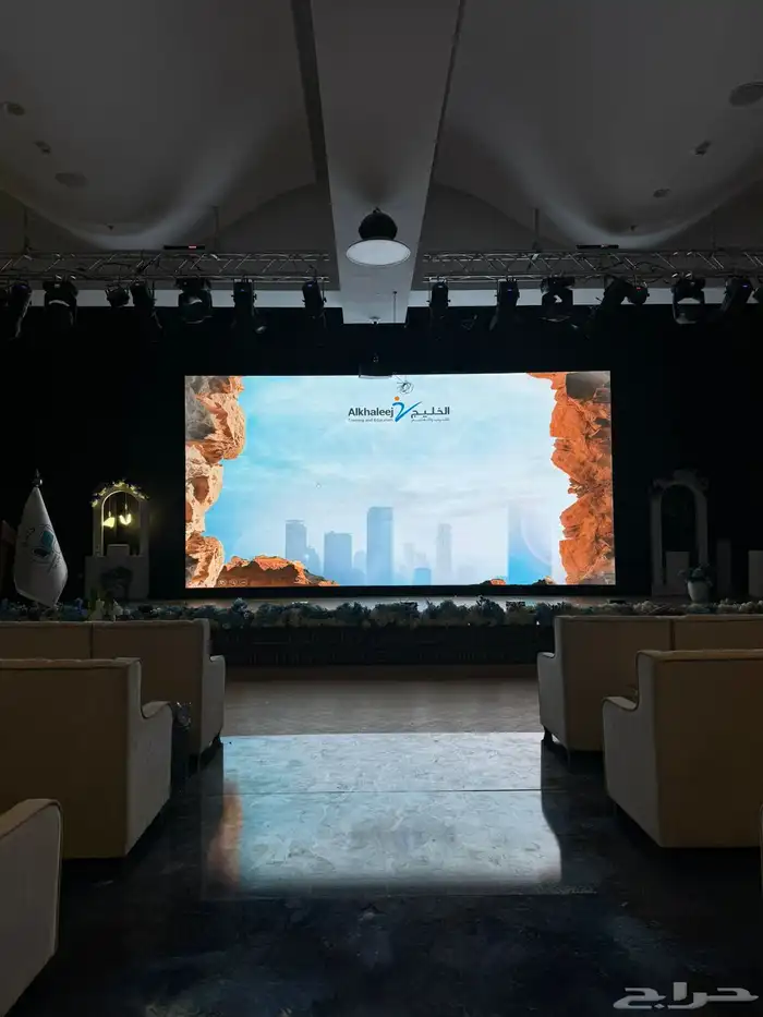 وشاشات خارجية لجميع الأنشطة و المناسبات  شاشات LED 1