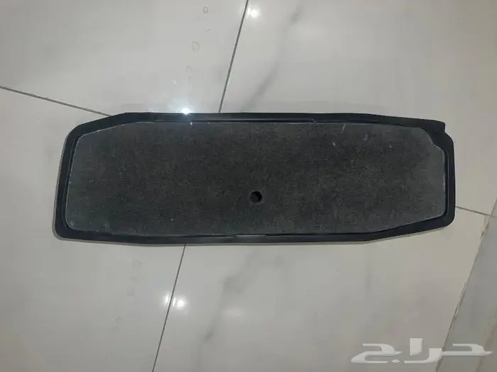 قطع غيار مرسيدس 560 و 300 13