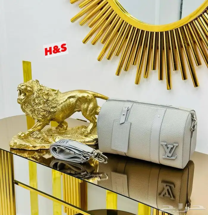 شنط ماركة مقلدة (جملة) 40