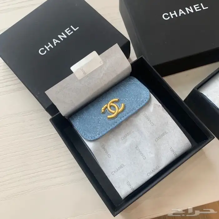 شنط ماركات وباسعار مخفظه 0