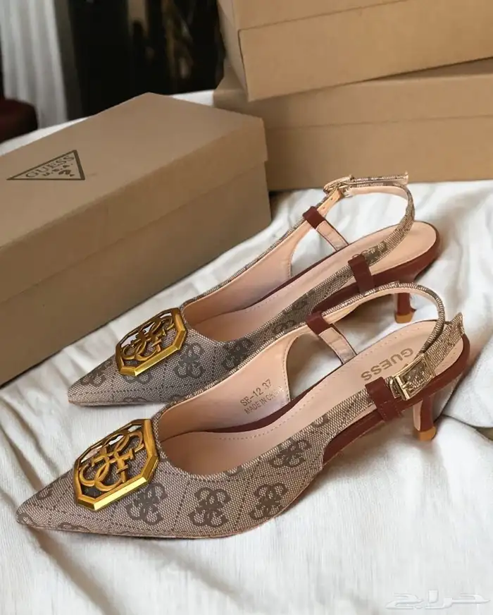 كعب هيلز ماركات 45