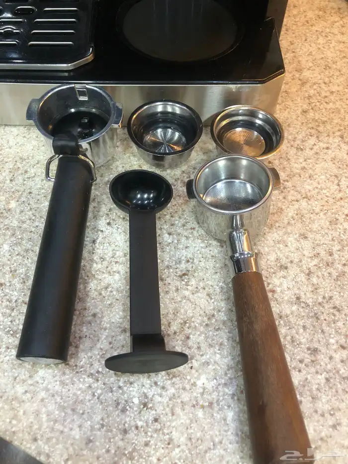 مكينة قهوة ديلونجي 420 2