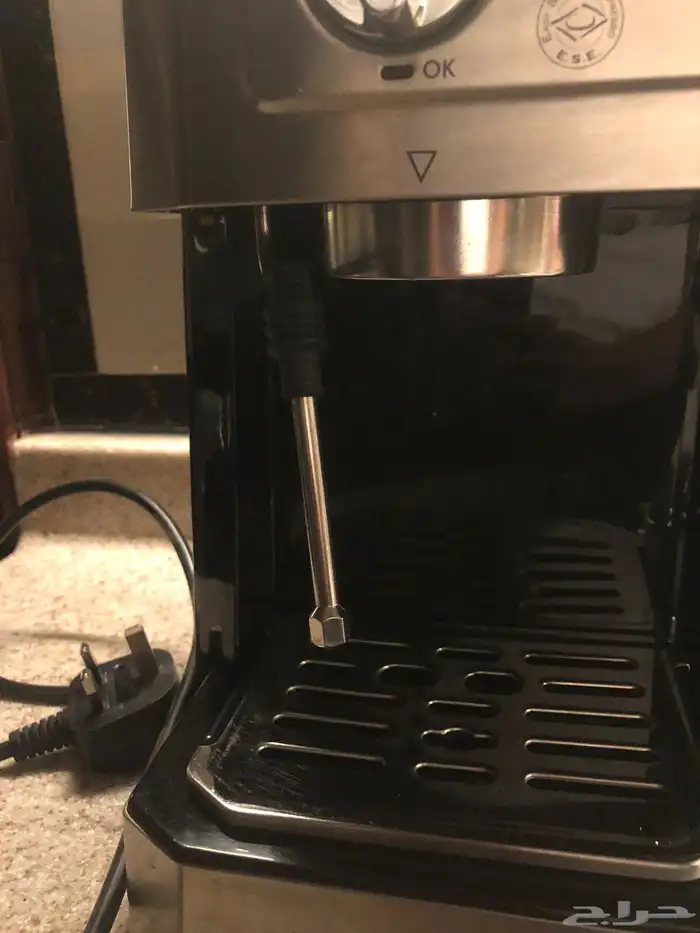 مكينة قهوة ديلونجي 420 5