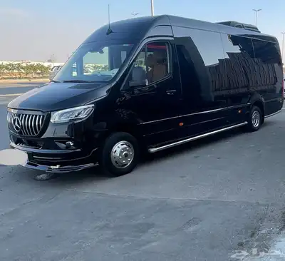 إيجار سيارة بالسائق مرسيدس فان 23 VIB 0