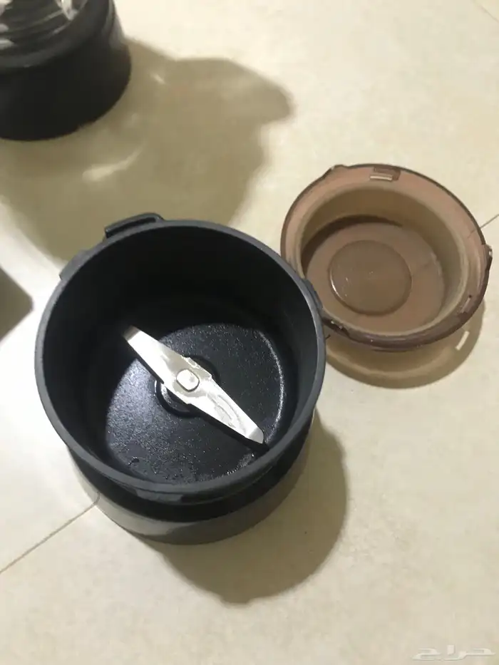خلاط مكنسه كهربائيه قز كهرب 1