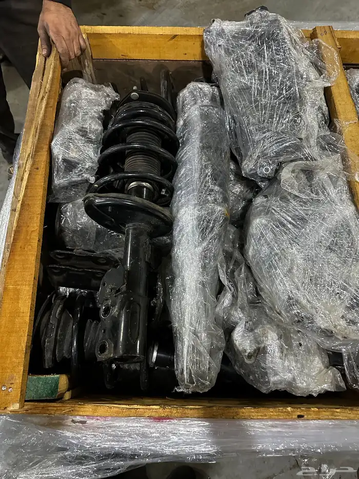 قطع غيار لكزس 1