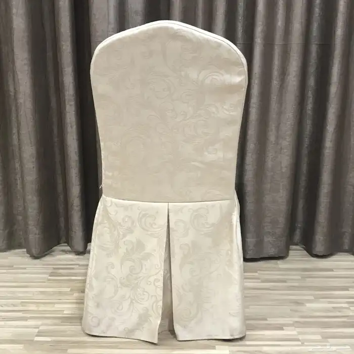 طاولات وكراسي افراح احمر 23