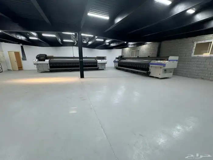 للبيع مكائن مستعمله مكائن طباعه Flora JH5000 16P 5 م عرض 0