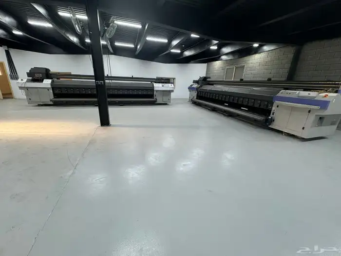للبيع مكائن مستعمله مكائن طباعه Flora JH5000 16P 5 م عرض 1