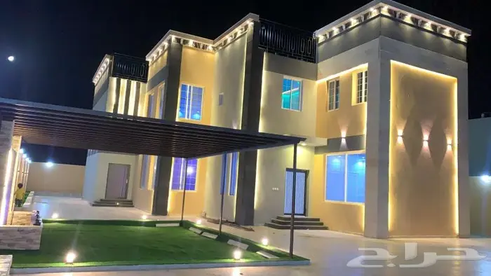 للبيع فيلا مودرن مساحة 800 بالضحيان والبيع سمح للصامل 3