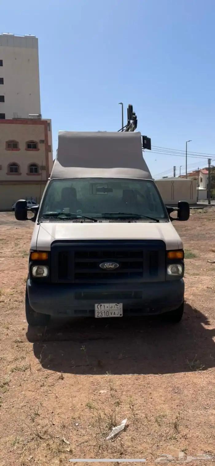 فورد F350 موديل 2013   ماطور وقلص   نظيف جد ا   ممشى قليل  إ 1