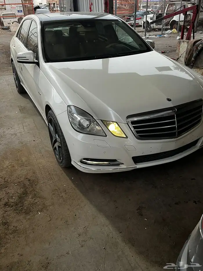 مرسيدس e200 2012 7