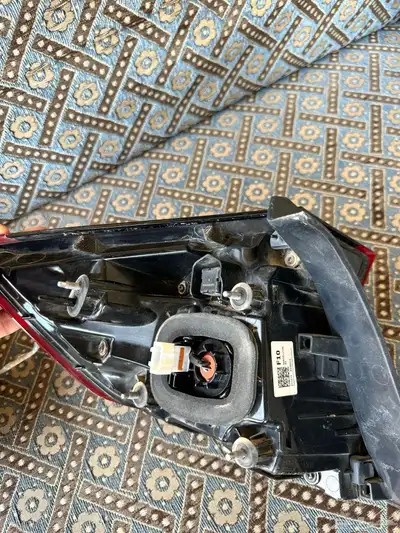 مرايه سوناتا 2023 واسطب خلفي يمين 3