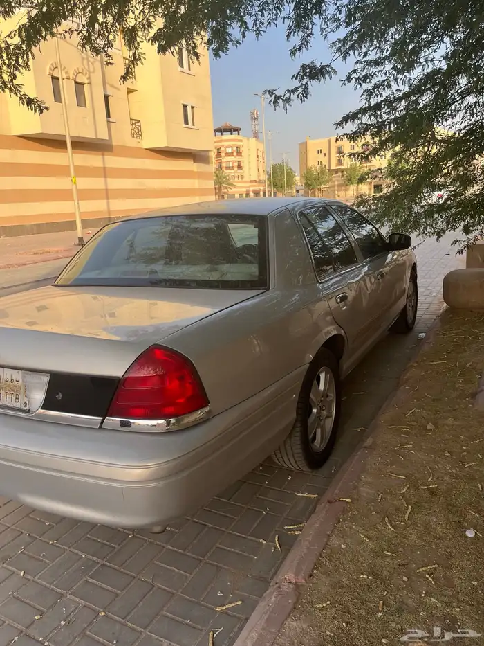 فورد كراون فاكتوريا 5