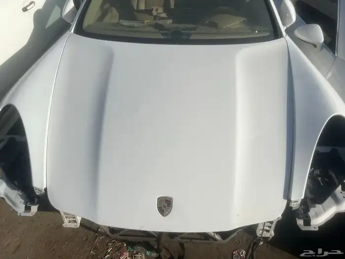 قطع غيار بورش 6