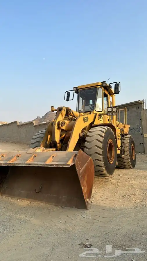 شيول 950F كتربلر قير عايدي نظيف مباع 6