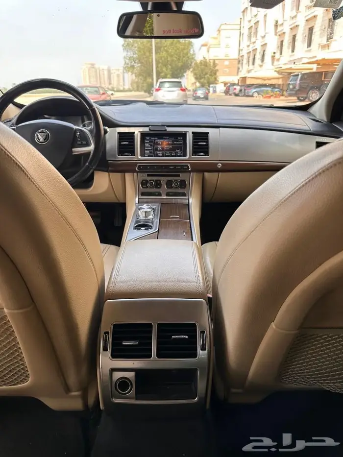 جاكور XF موديل 2015 5