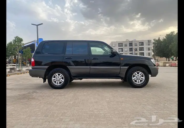 لكزس LX470 موديل 1999 سعودي (مخزن) ممشى 109 الف 10