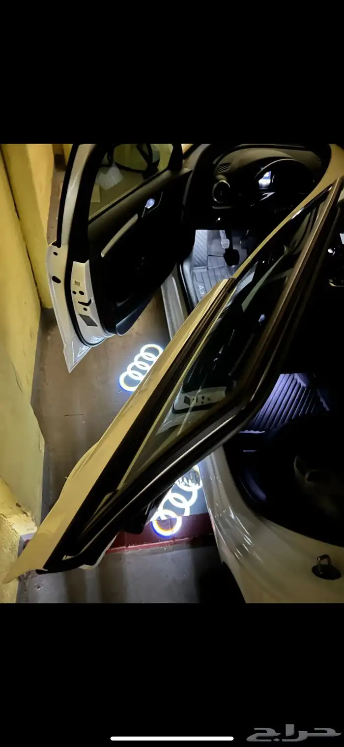 للبيع بروجكتور 24