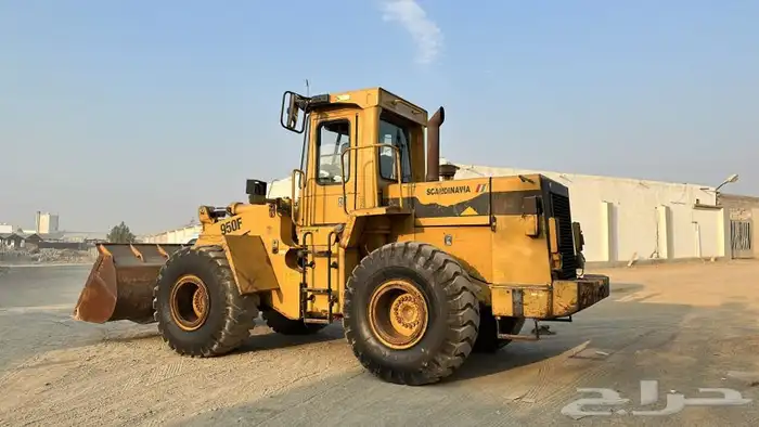 شيول 950F كتربلر قير عايدي نظيف مباع 7