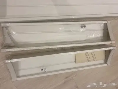 ارفف جداريه جديده 3 قطع 2 صغير واحد كبير 0