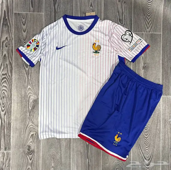 اطقم الانديه الاوربيه والمنتخبات الجديده 9