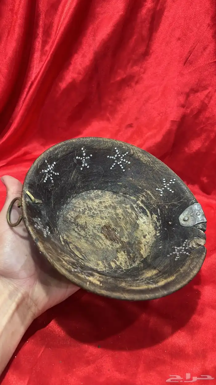 قدح خشب مرشوم 1