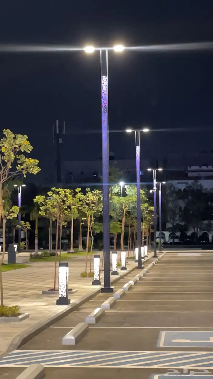 اعمدة وانارة   اعمدة دوكرية قواعد خرسانيه جميع انواع ليدات 44