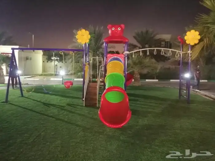 ألعاب الحدائق العامة 44