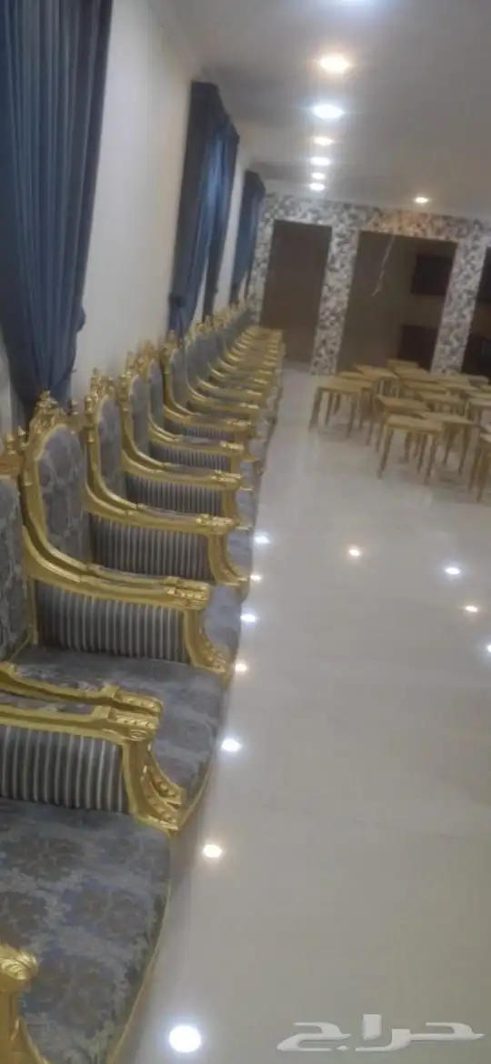 مجالس ملكيةوقاعات تفصيل كنب زان للمجالس والقاعات 9