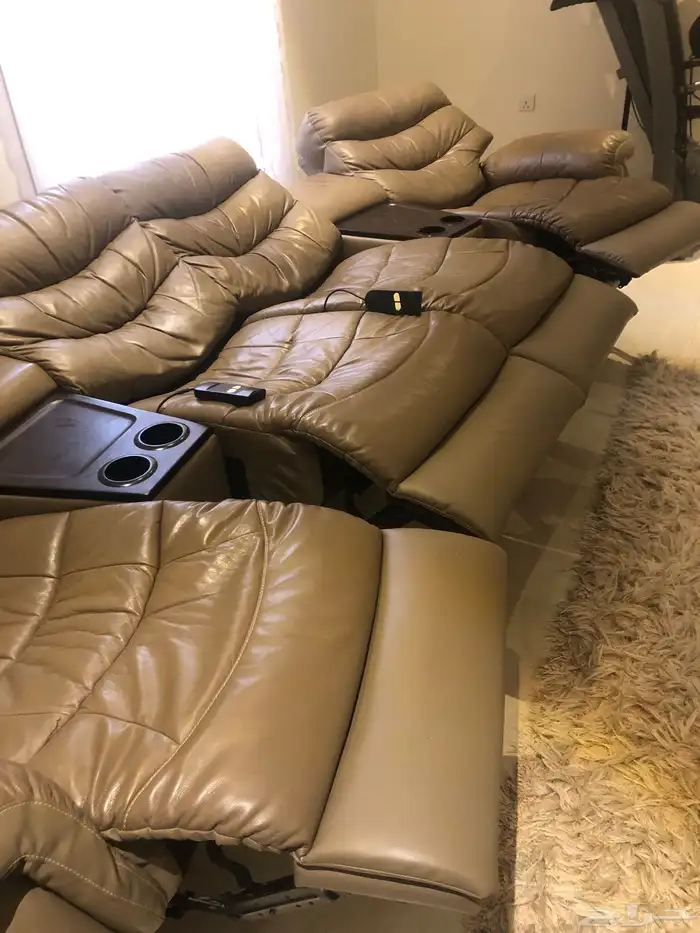 كنب ريكلاينر recliner كهربائي جلد 4 مقاعد 12