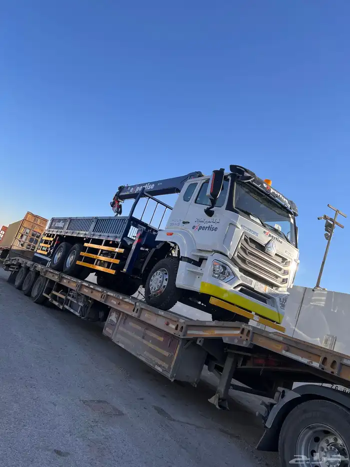 Boom Truck 10 Ton   forklift man lift   Bobcat  Roller  JCB 18