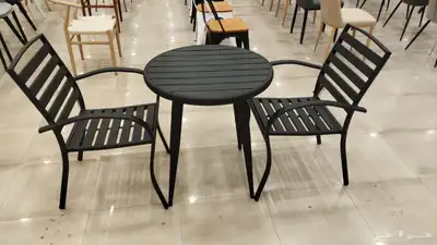 طاولات كوفي وجلسات خارجيه 0
