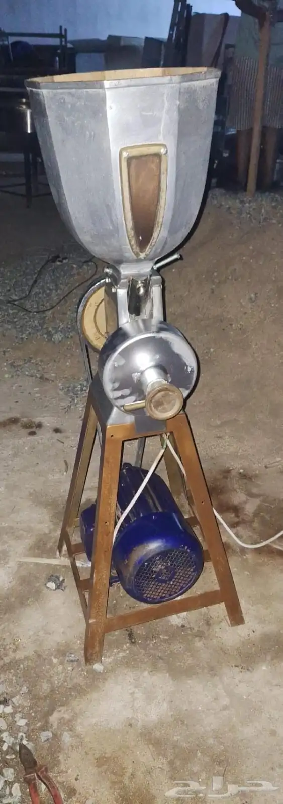 مطحنة بن و بهارات 0