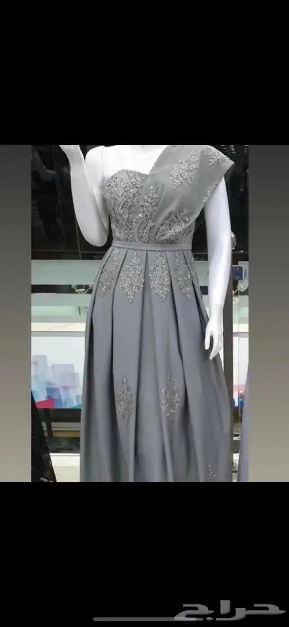 فساتين نظيفة للبيع كلها استعمال مرة وحدة 0