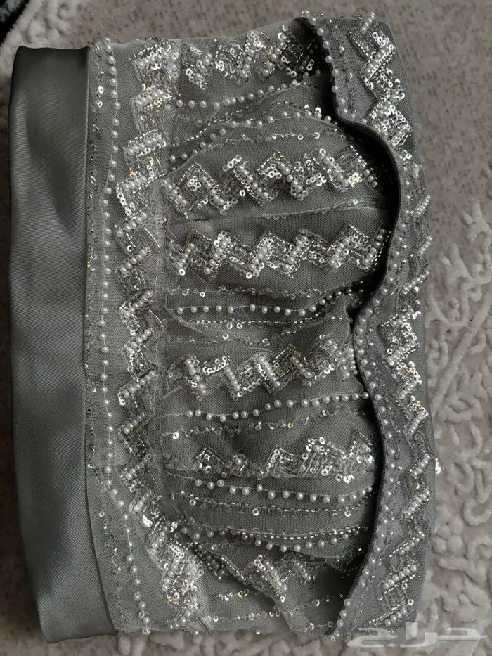 فساتين نظيفة للبيع كلها استعمال مرة وحدة 8