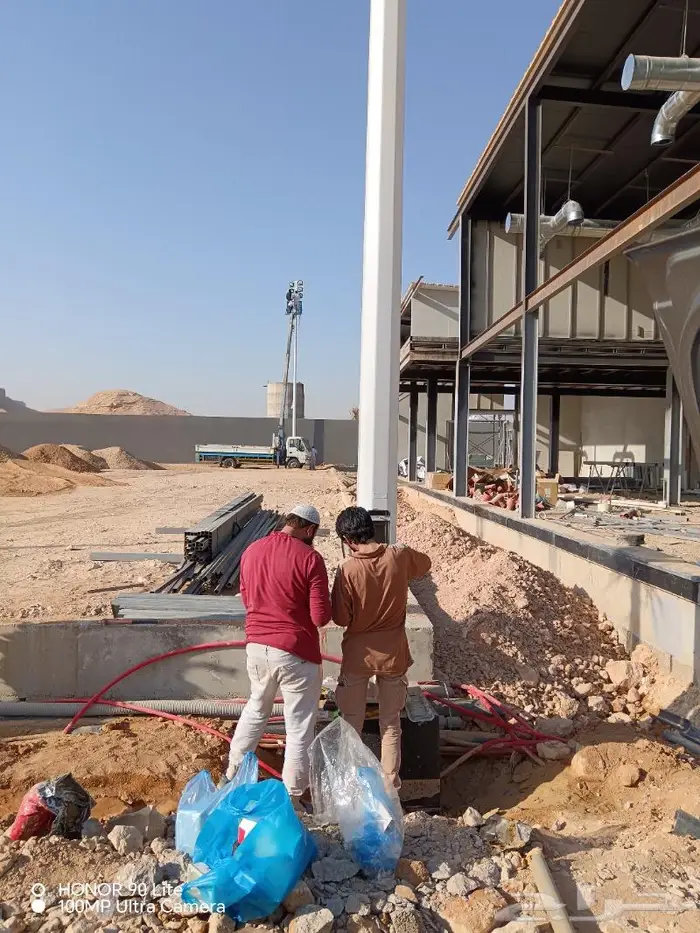 تصفيه اعمده اناره لمبات كشافات مواد كهرباء ترنسات 17