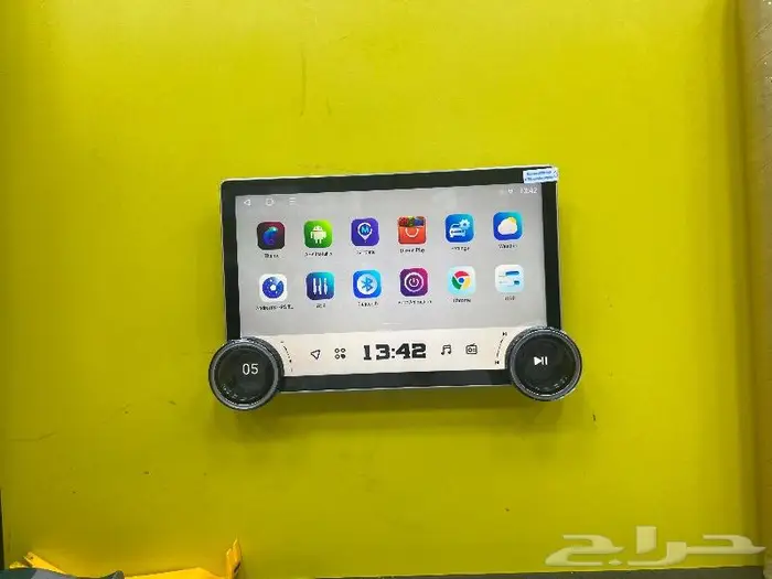 شاشه لجميع أنواع السيارات 2