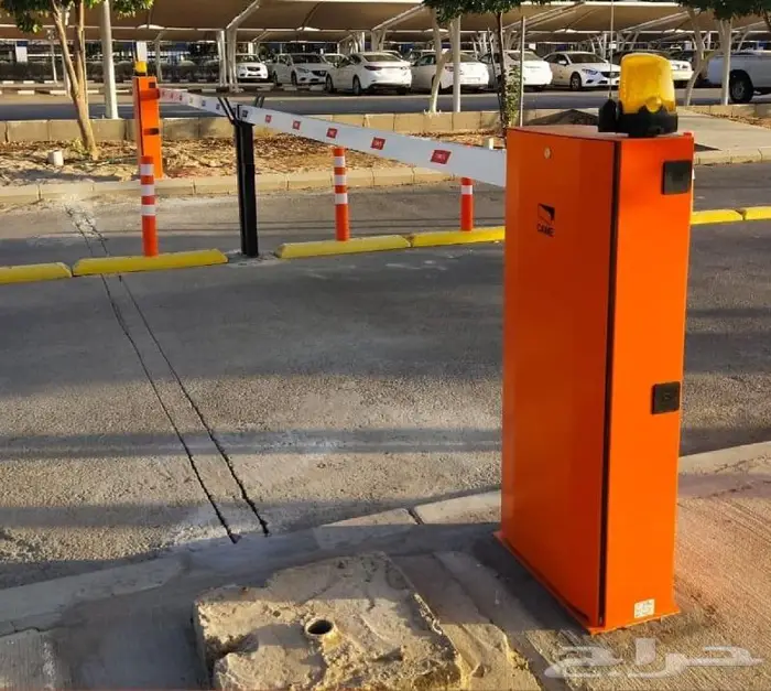 بوابة تحكم في دخول وخروج السيارات في المواقف BARRIER GATE 16