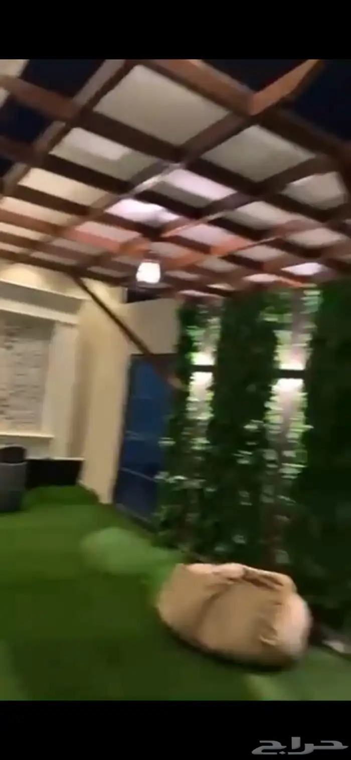 فيلا م 300 درج صالة مع شقة استثمار حي الشفا 12