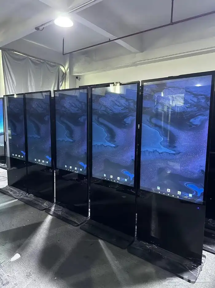 شاشات LCD عاموديه 0