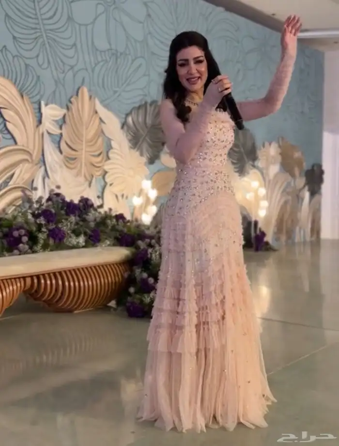 فساتين سهره روعه جديده 2024 35