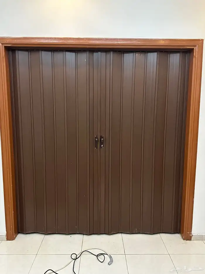 ابواب سحب جلد وبلاستيك 13