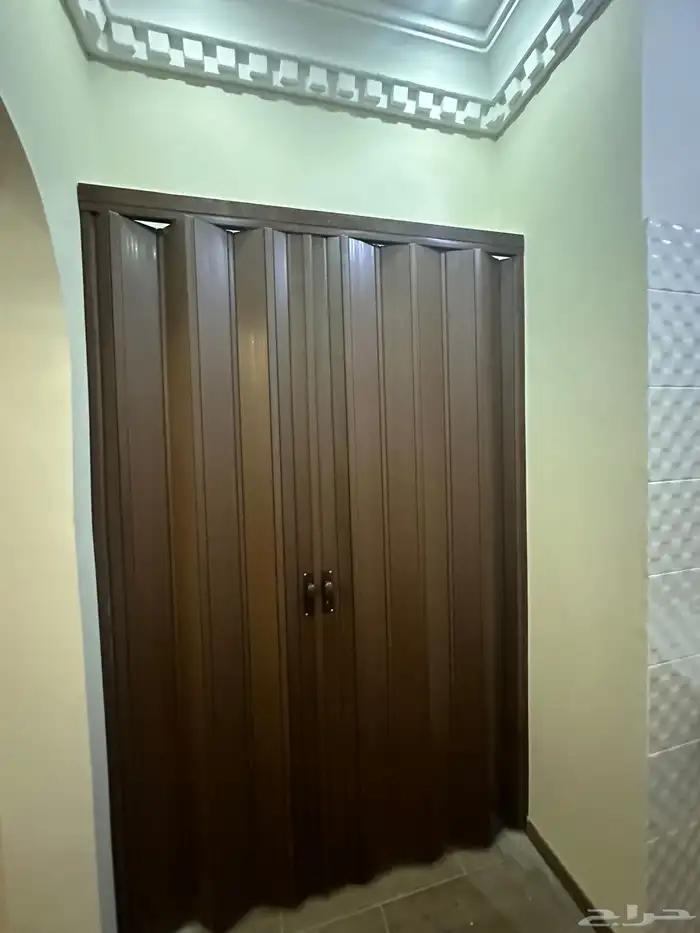 ابواب سحب جلد وبلاستيك 11