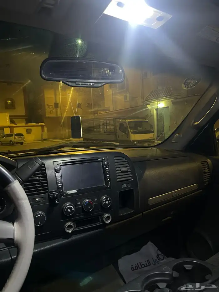 للبيع سلفرادو HD2500 7