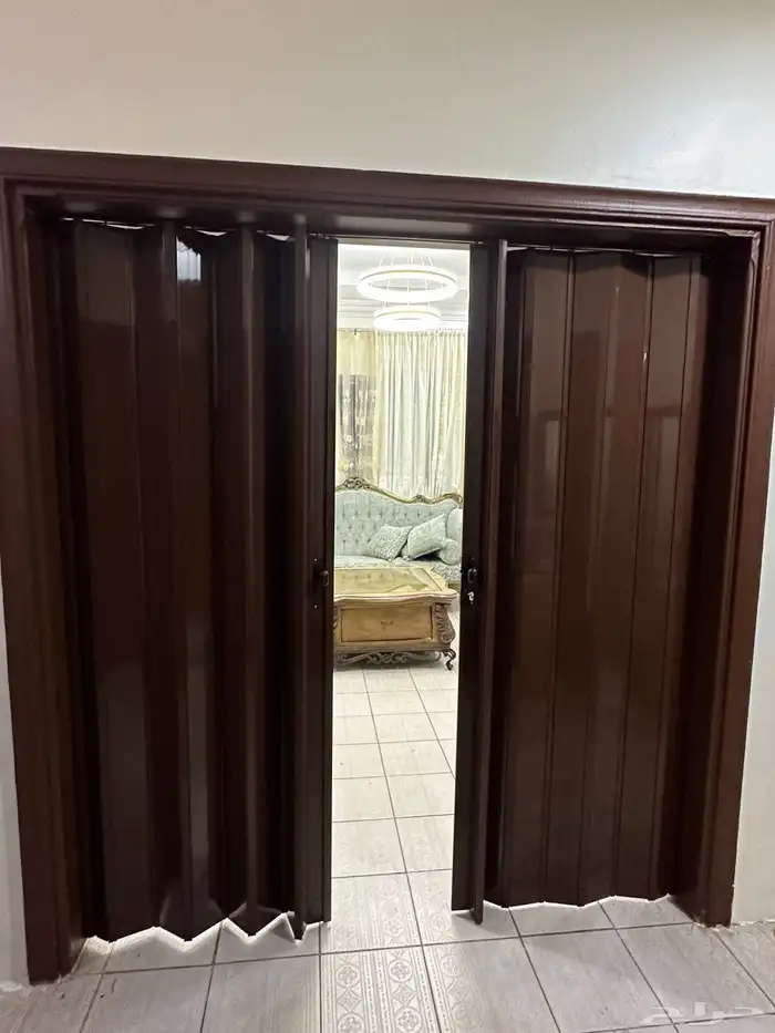 ابواب سحب جلد وبلاستيك 20