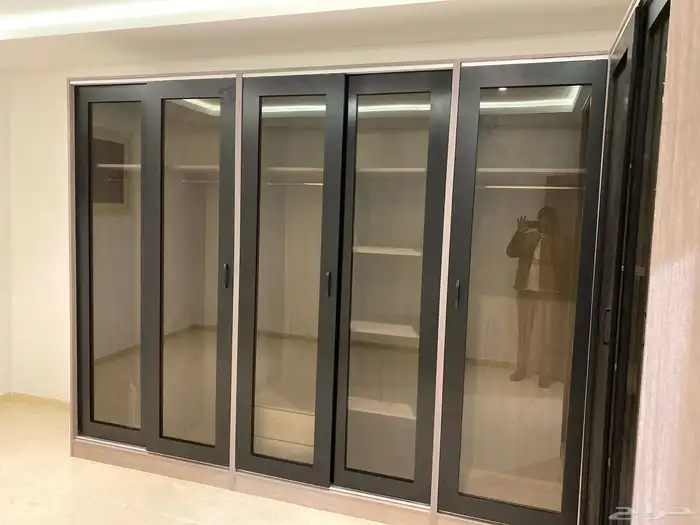 متخصصون في كافة الاعمال الخشبية طاولات غرف ابواب 18